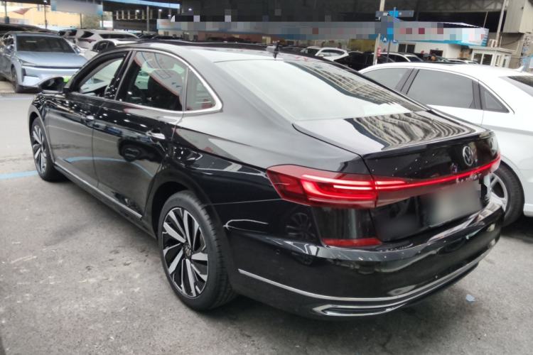 Used Volkswagen Passat 2023 330TSI Prestige Edition