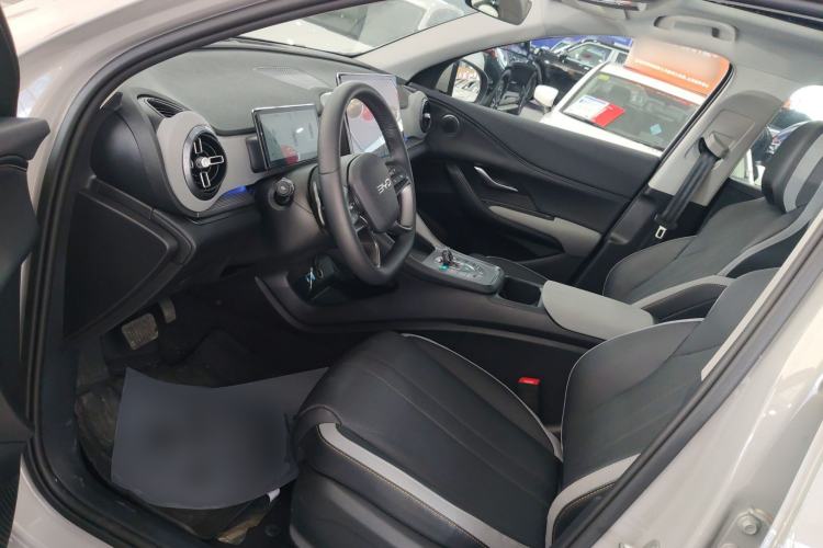 Used BYD Sealion 05 DM-i 2025 DM-i Smart Drive 115KM Flagship Model
