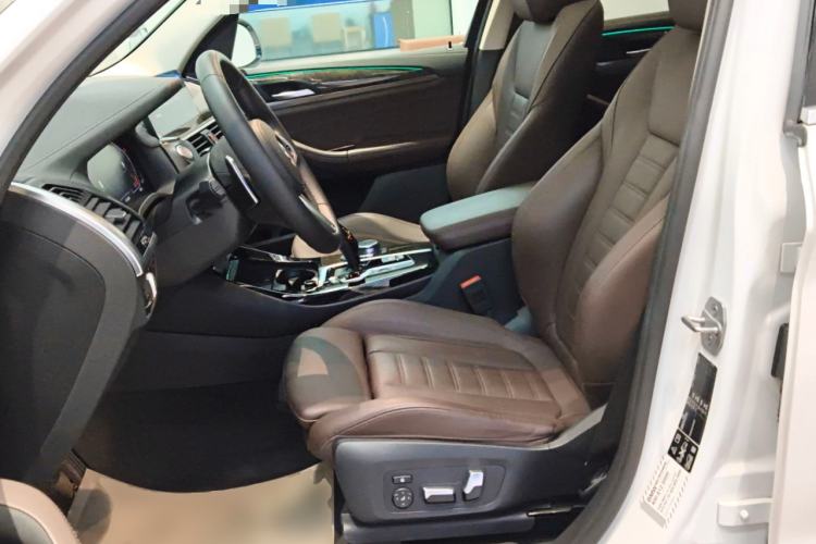 Used BMW X3 2020 xDrive30i Luxury Model with M Sport Package
