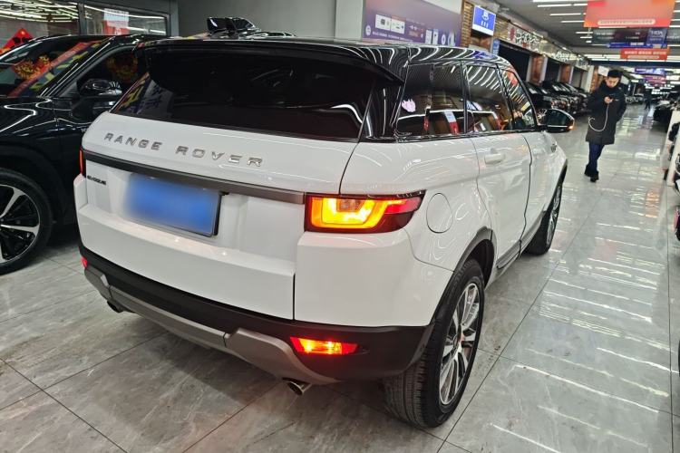 Used Land Rover Range Rover Evoque 2018 240 PS SE Smart Brilliance Edition
