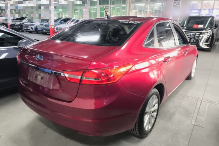 Used Ford Escort 2017 Happiness Edition 1.5L Automatic Fashion Version
