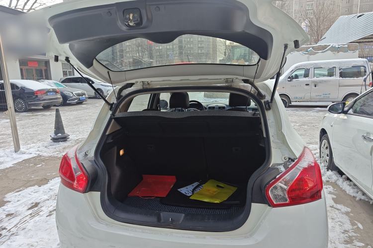 Used Nissan Tiida 2014 1.6L CVT Smart Model