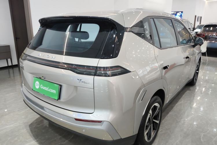 Used AION Y 2023 Younger Star Edition