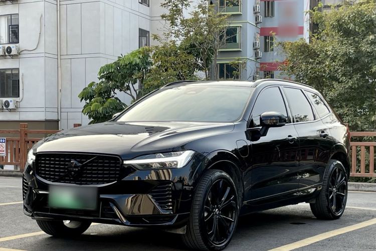 Used Volvo XC60 New Energy 2025 Plug-in Hybrid Long-Range All-Wheel Drive Zhiyuan Extreme Night Black Edition