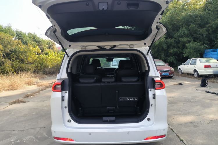 Used GAC Trumpchi M6 2023 PRO 270T DCT Luxury Edition
