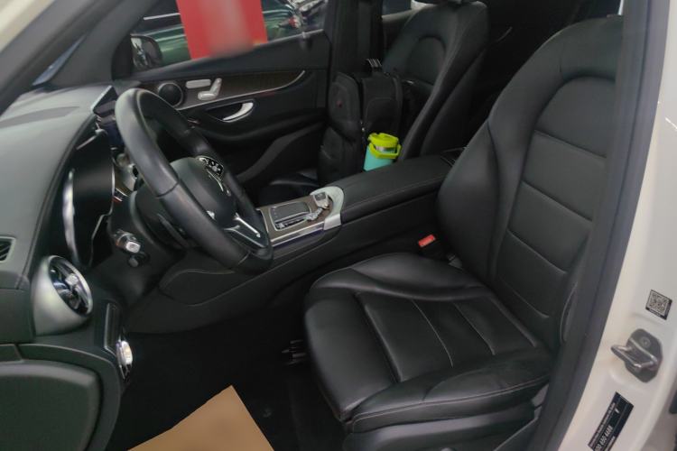 Used Mercedes-Benz GLC 2020 Facelift GLC 300 L 4MATIC Dynamic Edition
