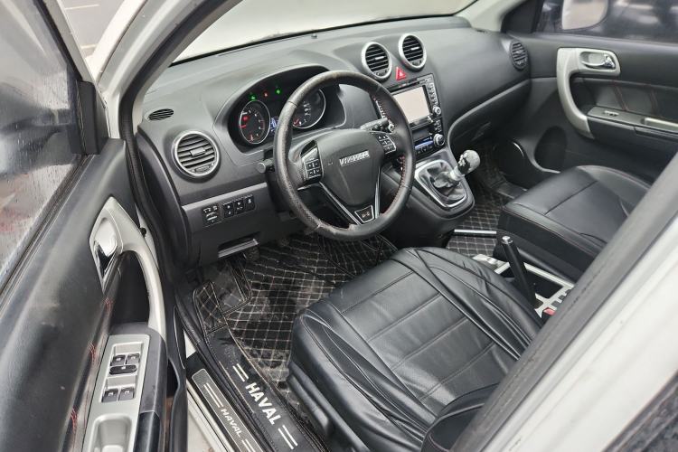 Used Haval H6 2015 Upgraded Model 1.5T Manual Two-Wheel Drive Elite Version
