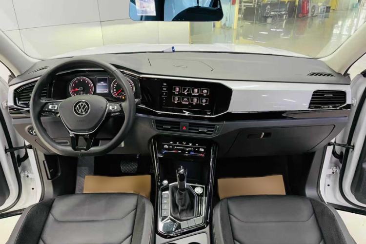 Used Volkswagen Tayron 2020 330TSI Two-Wheel Drive Luxury Smart Connectivity Version
