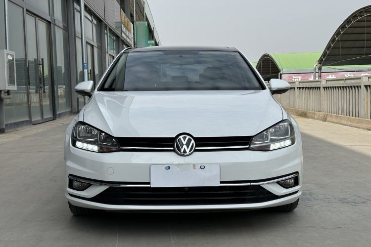 Used Volkswagen Golf 2018 230TSI Automatic Comfort Model
