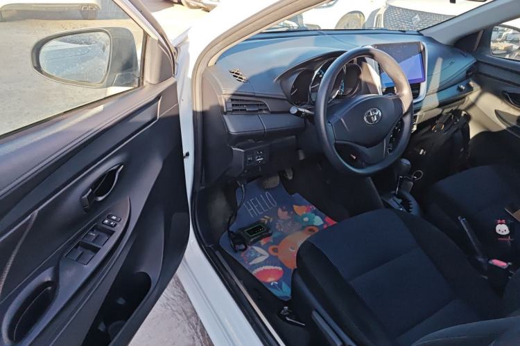 Used Toyota YARiS L 2016 Revised 1.5E CVT Charming Edition
