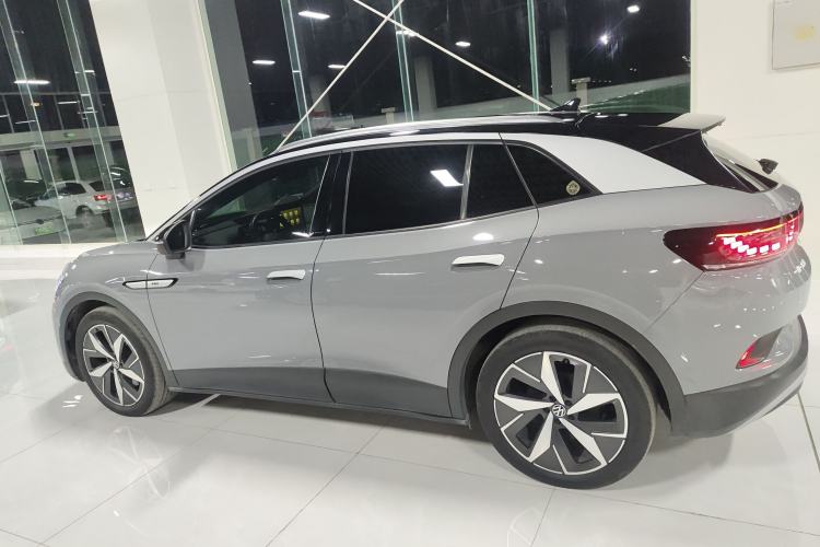 Used Volkswagen ID.4 CROZZ 2021 Long-Range Lite PRO Two-Wheel Drive Version
