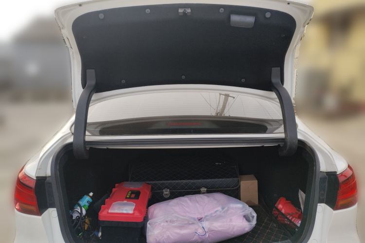 Used Changan Raeton CC 2018 1.5T Automatic Elegant Starry Edition China V Standard