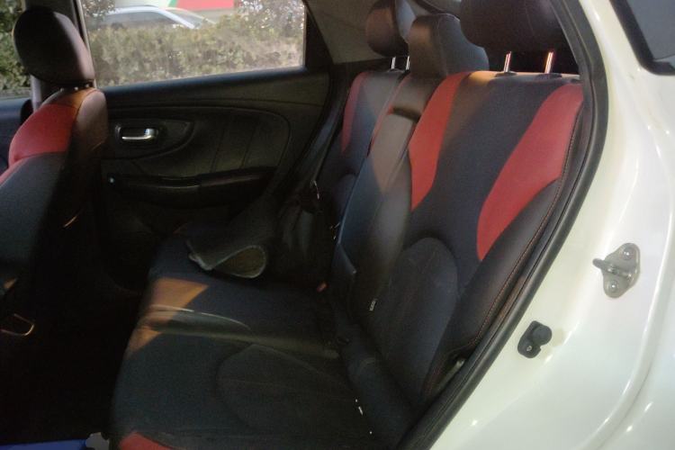 Used Luxgen U5 SUV 2017 1.6L CVT Jazz Edition
