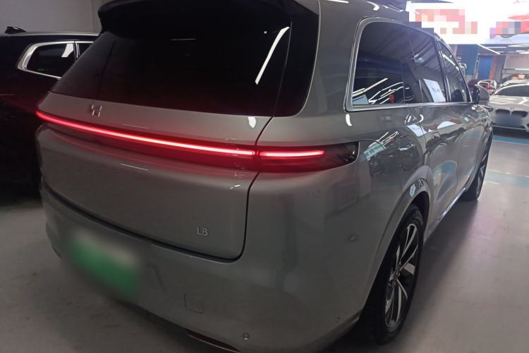 Used Li Auto L8 2023 Max model
