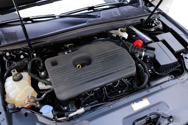 Used Ford Taurus 2019 EcoBoost 245 Vignale Deluxe Edition
