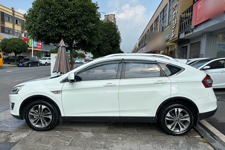 Used Luxgen U6 SUV 2015 1.8T Fashion Edition
