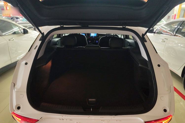 Used Buick Velite 6 2023 430km Range Commuter Version
