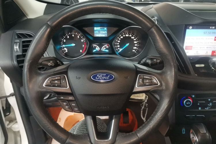 Used Ford Kuga 2018 EcoBoost 180 Two-Wheel-Drive Platinum Edition
