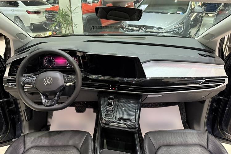 Used Volkswagen Talagon 2023 Facelift 380TSI All-Wheel-Drive Luxury Jiajing Pro 6-Seater
