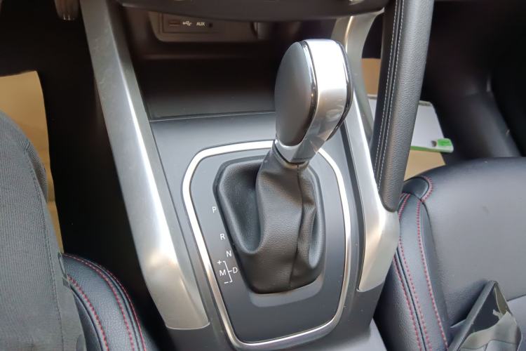 Used Renault Kadjar 2017 2.0L Two-Wheel Drive Fashion Edition
