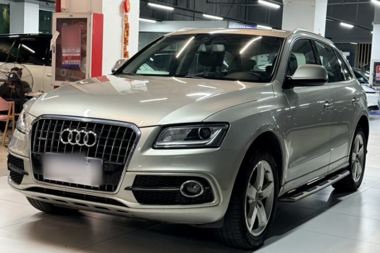 Used Audi Q5 2017 Plus 40 TFSI Ambition Model