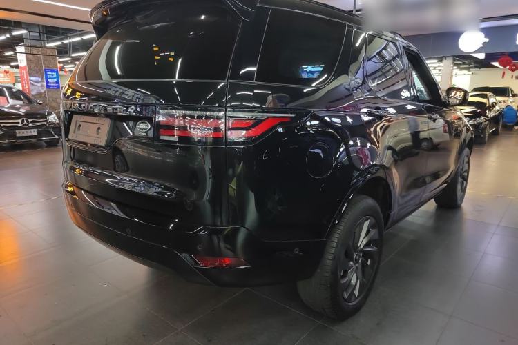 Used Land Rover Discovery 2023 360 PS R-Dynamic S