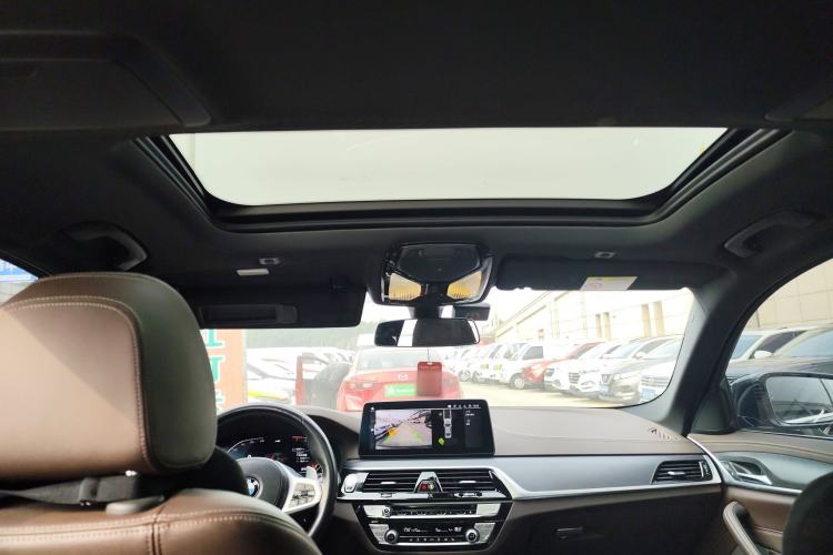 Used BMW 5 Series 2022 Restyled 530Li Leading Edition M Sport Package
