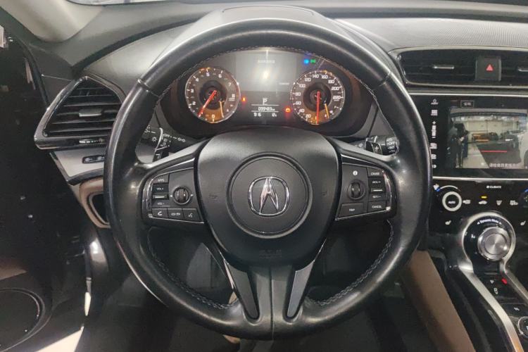 Used Acura CDX 2016 1.5T Two-Wheel Drive Deluxe Edition

