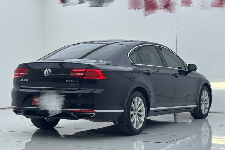 Used Volkswagen Magotan 2019 330TSI DSG Leading Edition China V Standard
