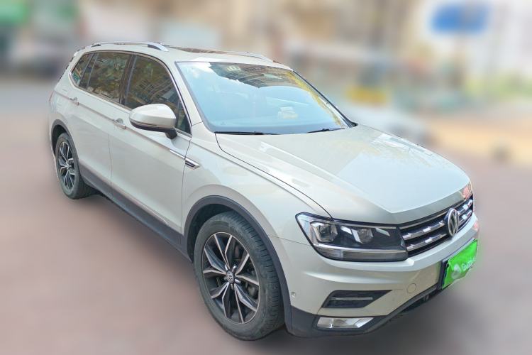 Used Volkswagen Tiguan L 2019 330TSI Automatic Two-Wheel Drive Smart Luxury Version China VI Standard