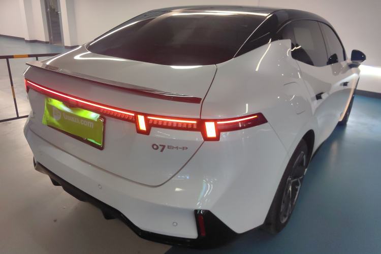 Used Lynk & Co 07 2024 EM-P 126 Long-Range Halo
