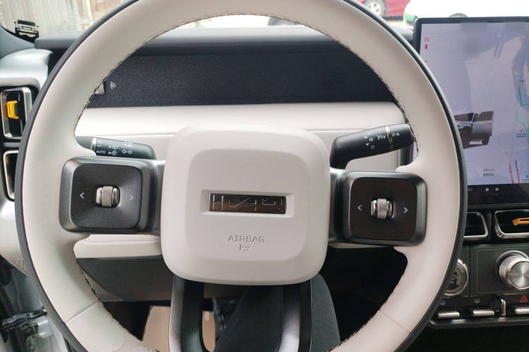 Used  V23 2025 401 Two-Wheel Drive Intelligent Driving Version