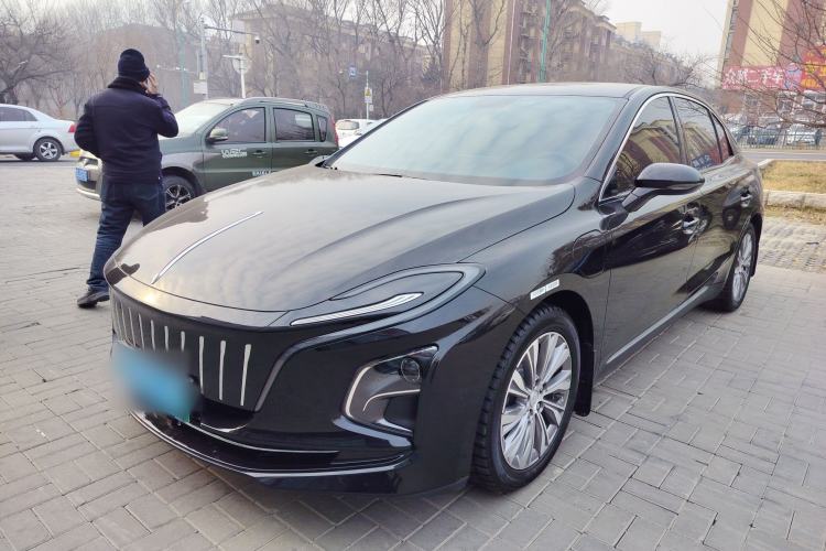 Used Hongqi E-QM5 2024 610 km PLUS
