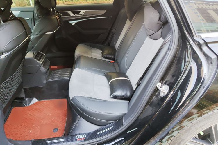 TDK.VehicleDetails.img