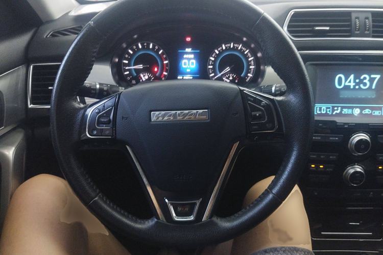 Used Haval H2 2017 Red-Label 1.5T Manual Two-Wheel Drive Luxury Model
