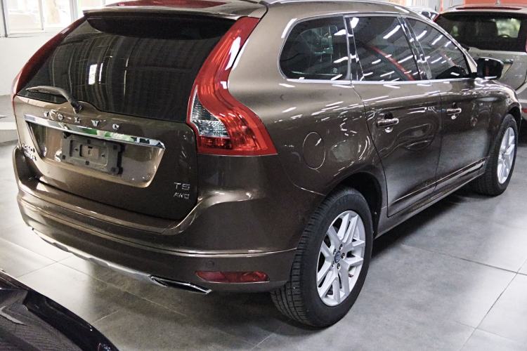 Used Volvo XC60 2017 T5 Smart Upgrade Edition
