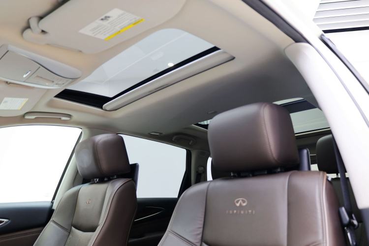 Used Infiniti QX60 2014 2.5 S/C Hybrid All-Wheel-Drive Versatile Edition