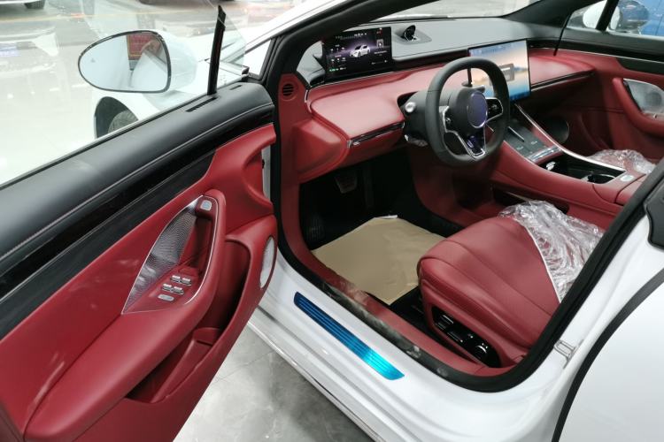 Used Hima Luxeed S7 2024 Pro Model
