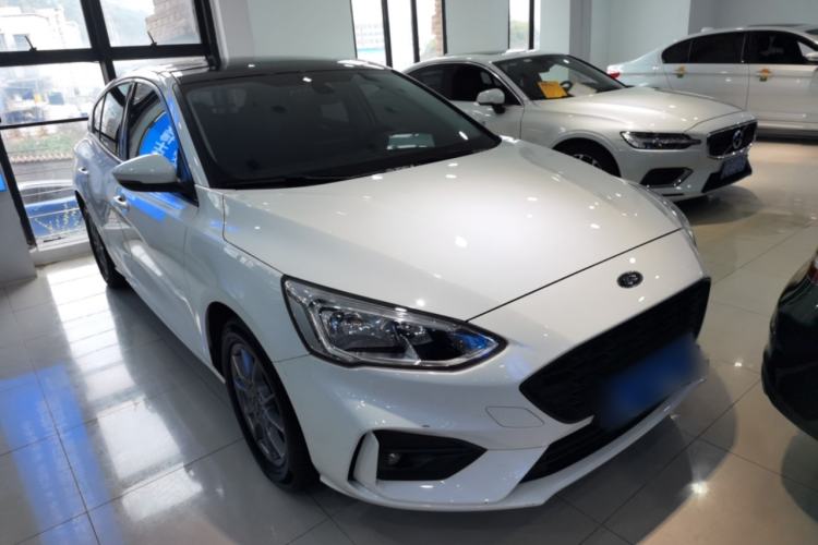 Used Ford Focus 2020 Hatchback EcoBoost 180 Automatic Trend Edition
