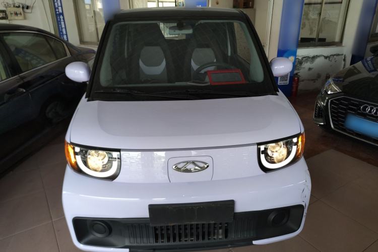 Used Chery QQ Ice Cream 2022 170km Sundae Phosphate Lithium-Ion
