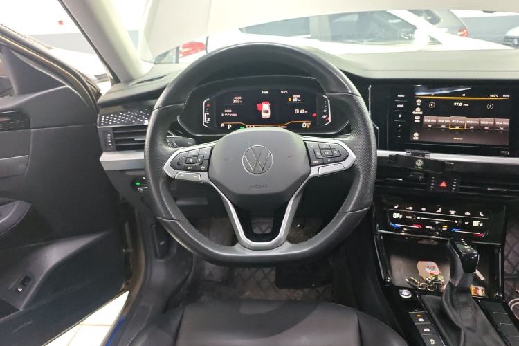 Used Volkswagen Passat 2022 330TSI Elite Edition Custom Version