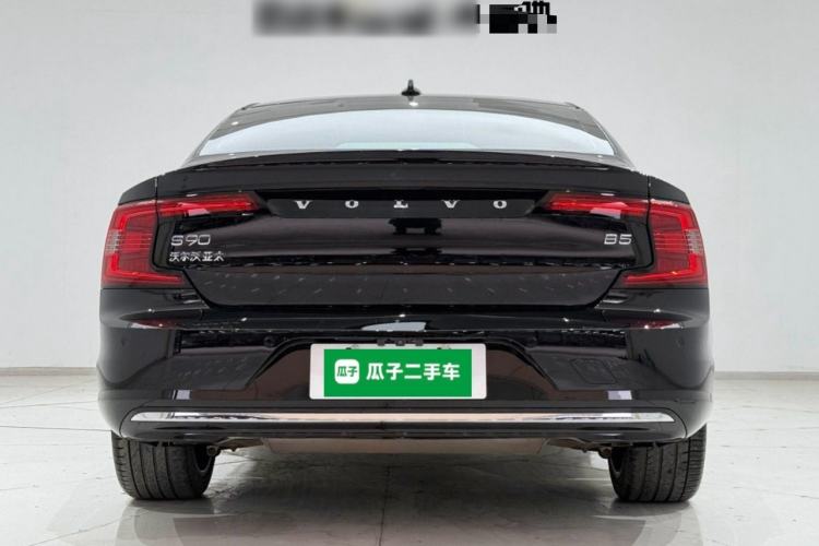 Used Volvo S90 2022 B5 Zhiyuan Luxury Edition
