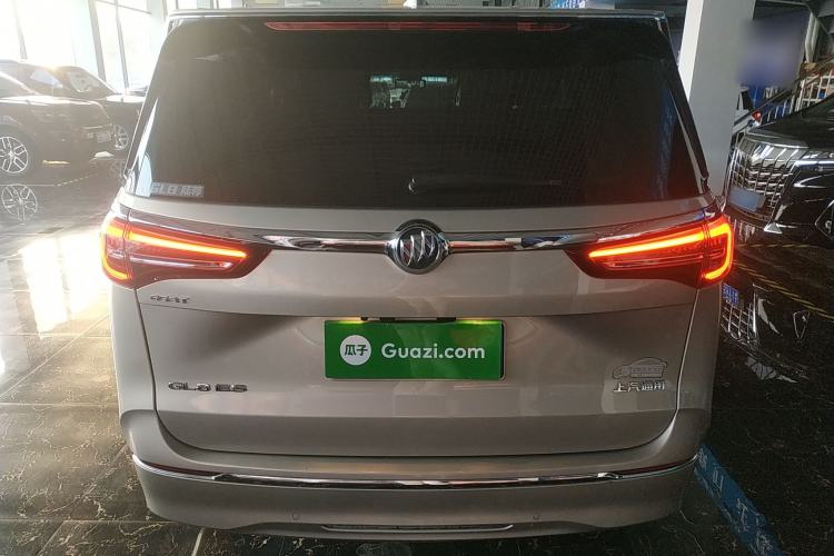 Used Buick GL8 2021 ES Land Cruiser 653T Luxury Edition
