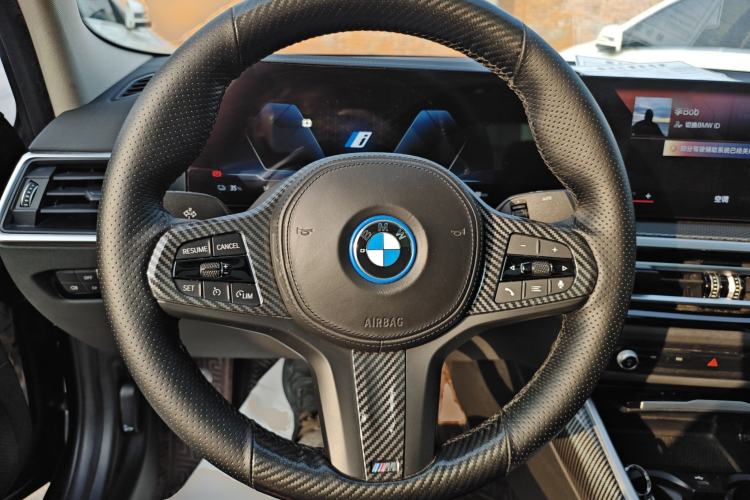 Used BMW i3 2022 eDrive 35 L
