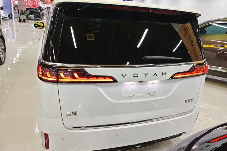 Used VOYAH Dream 2022 Low-Carbon Edition Dream+ Smart Enjoyment Package
