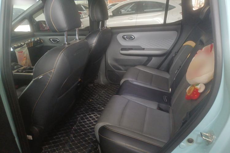 Used AION Y 2022 70 Tech Edition Lithium Iron Phosphate
