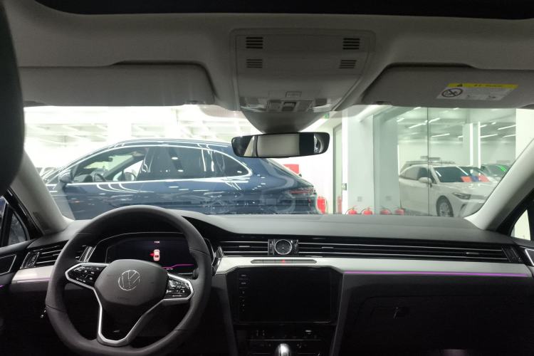 Used Volkswagen Magotan 2023 2 Million Units Commemorative Edition 330TSI DSG Luxury Version
