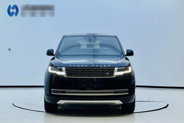 Used Land Rover Range Rover 2023 3.0 L6 360 PS Grand Edition
