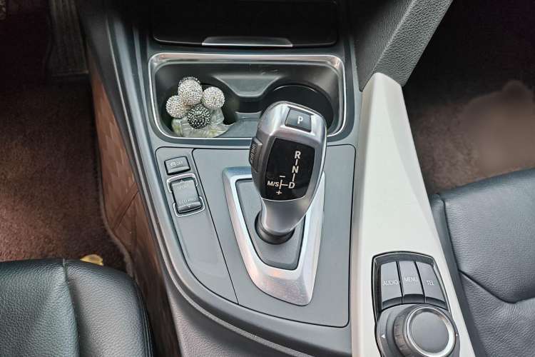 Used BMW 3 Series 2014 320i Sport Edition
