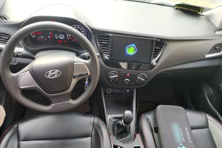 Used Hyundai Verna 2016 1.4L Manual Cool Edition GLS
